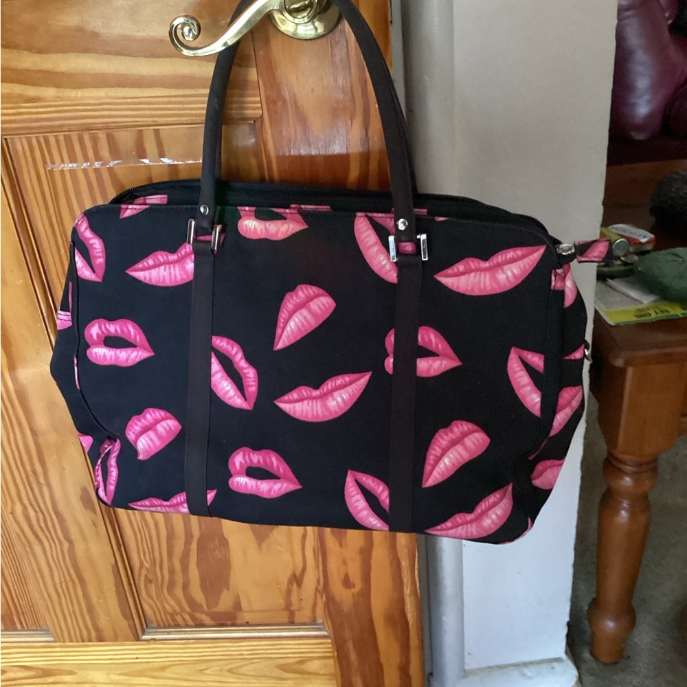 Stylish Black and Pink Lips Tote Bag